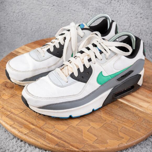 Nike Air Max 90 Leather GS DV3607-102 Sneakers Youth 7 Womens Size 8.5 - Picture 3 of 9